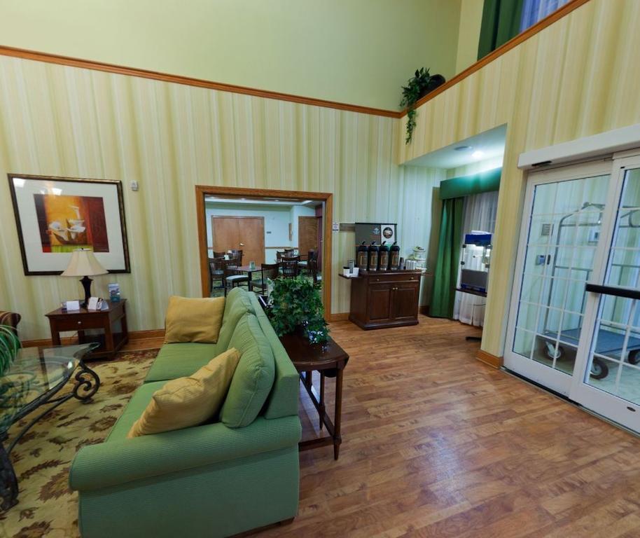 Comfort Inn & Suites High Point - Archdale Екстер'єр фото