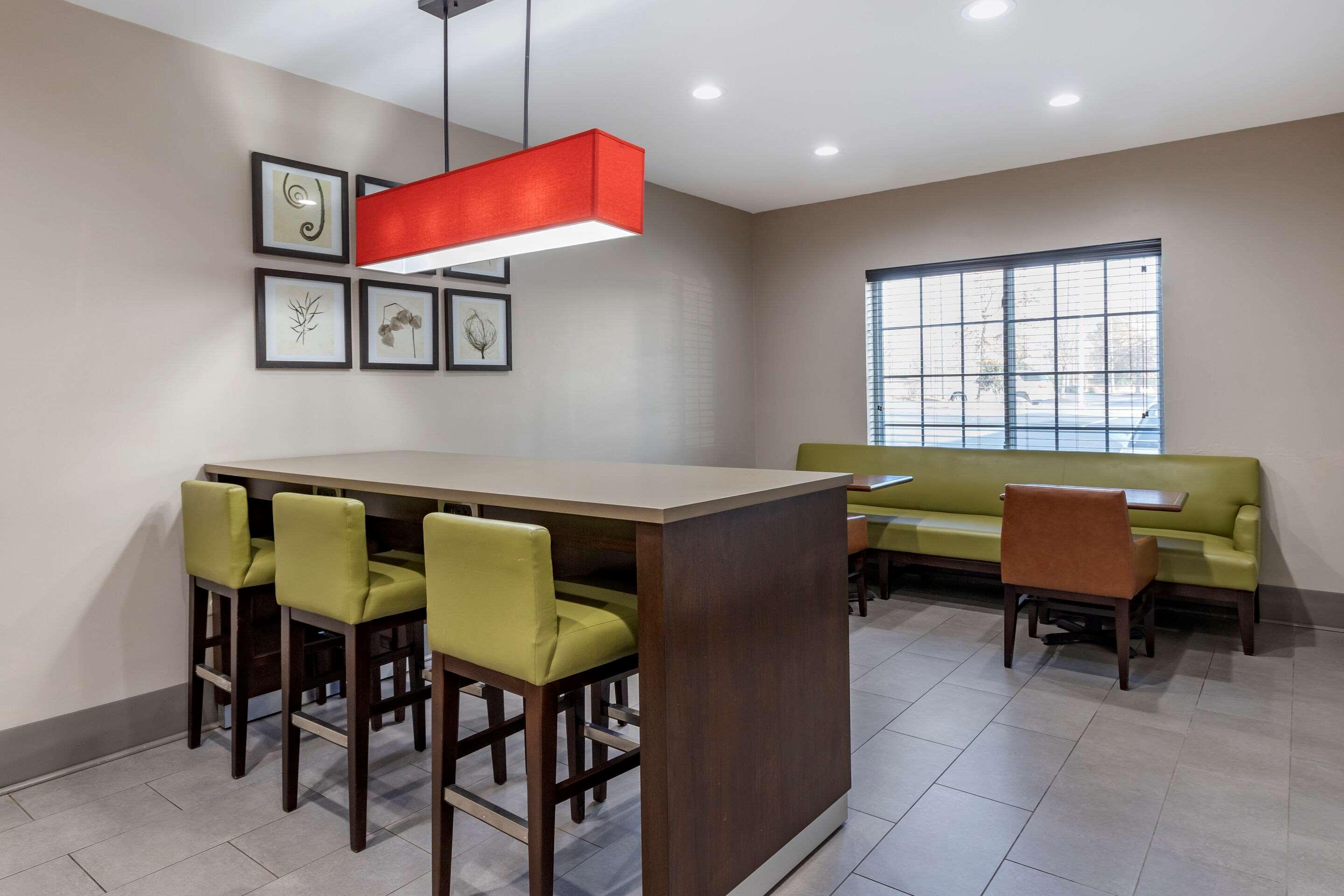Comfort Inn & Suites High Point - Archdale Екстер'єр фото