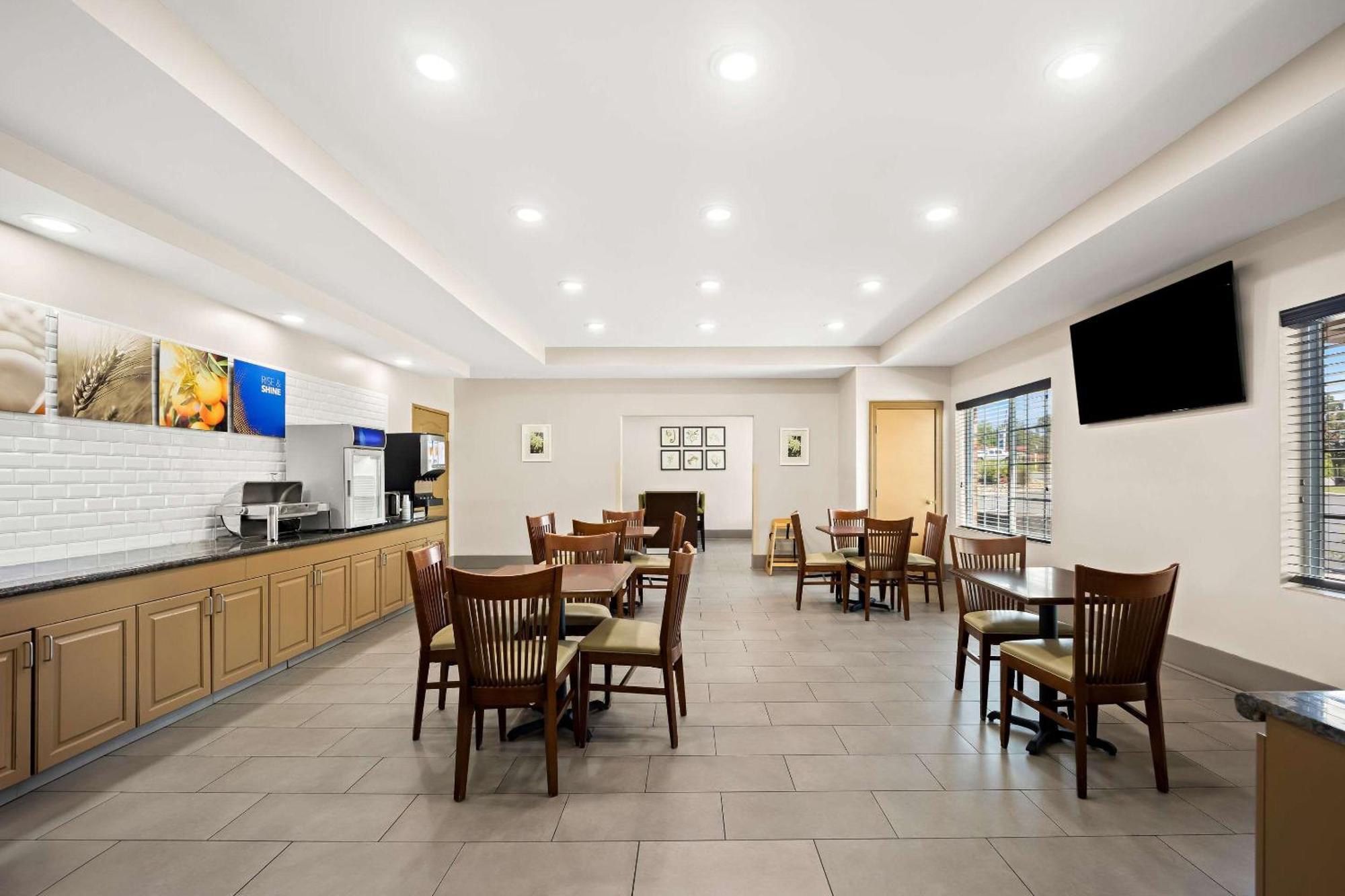 Comfort Inn & Suites High Point - Archdale Екстер'єр фото