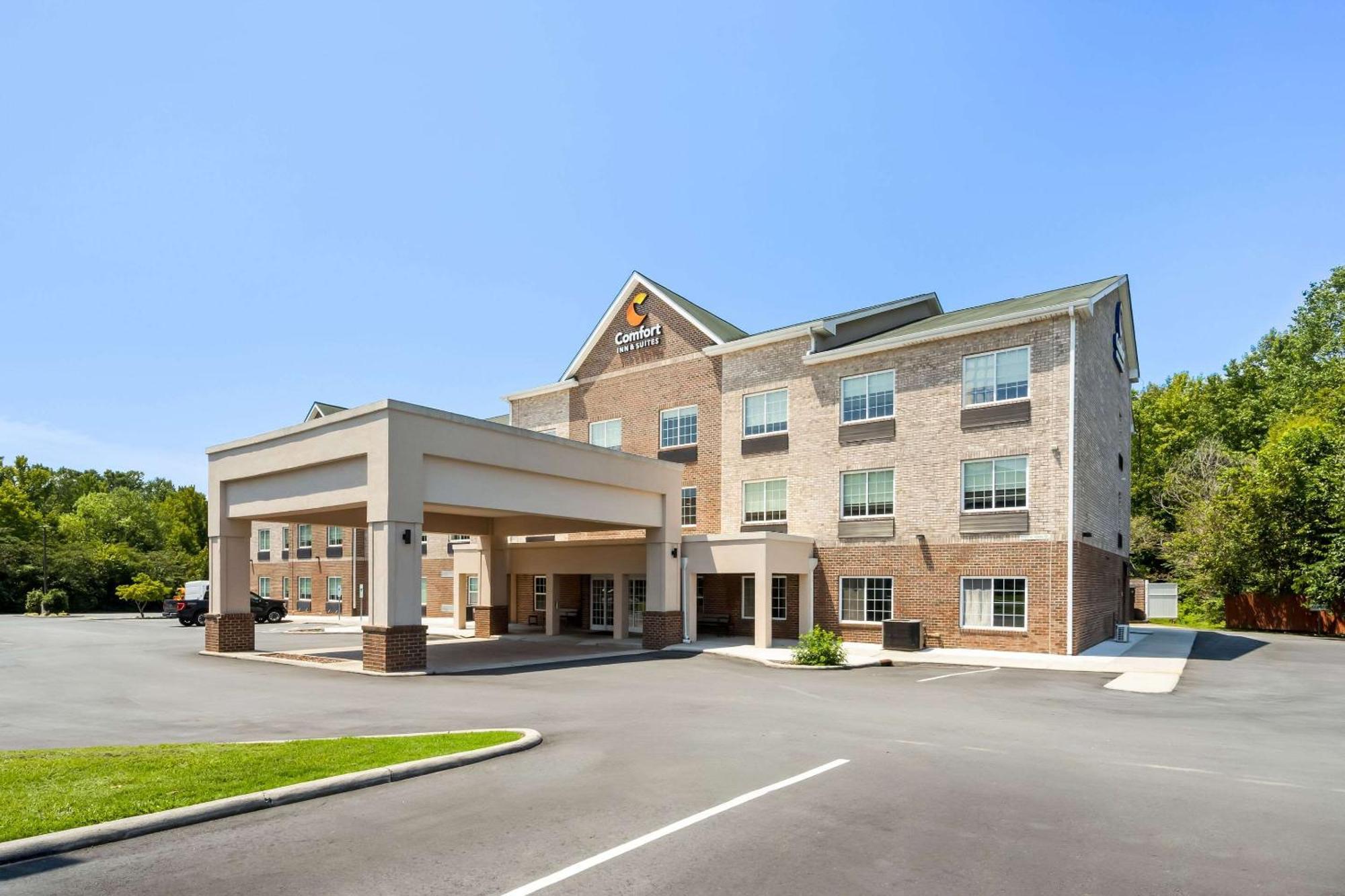 Comfort Inn & Suites High Point - Archdale Екстер'єр фото